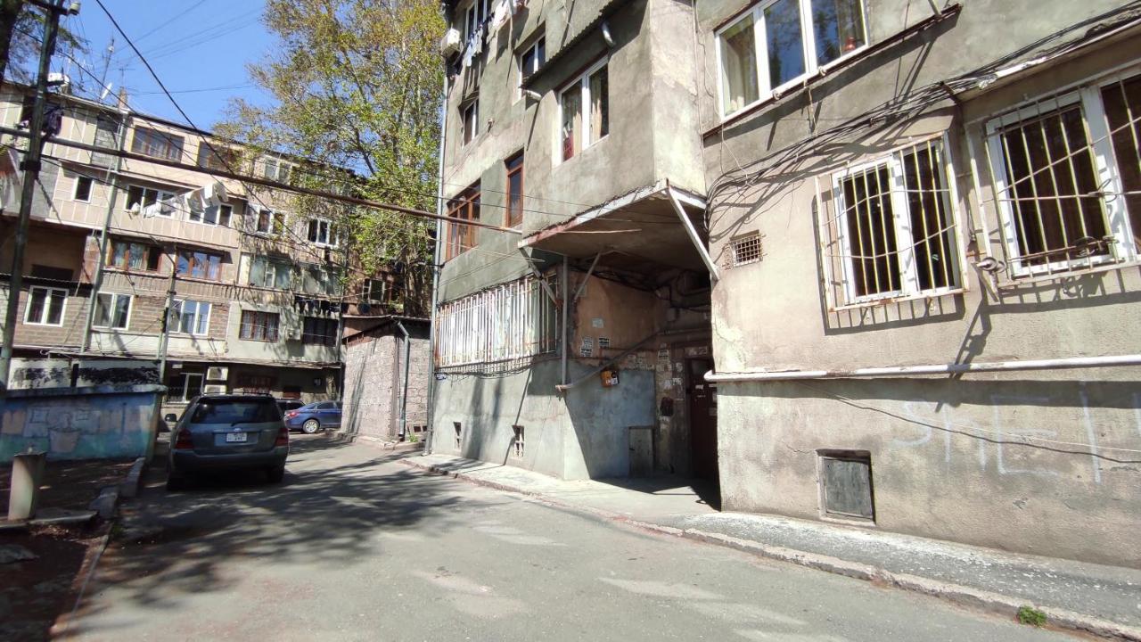 Appartment Lux, 2 Bedroom Erevan Esterno foto